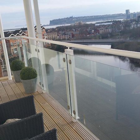 Century Wharf Apartments By Urban Space Cardiff Exterior foto